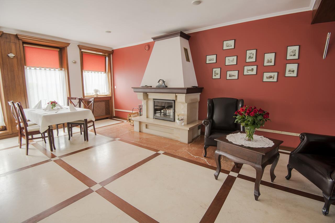Daria Hotel